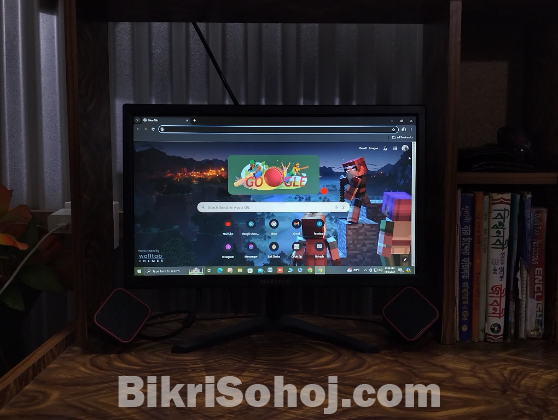 Desktop Computer with Table